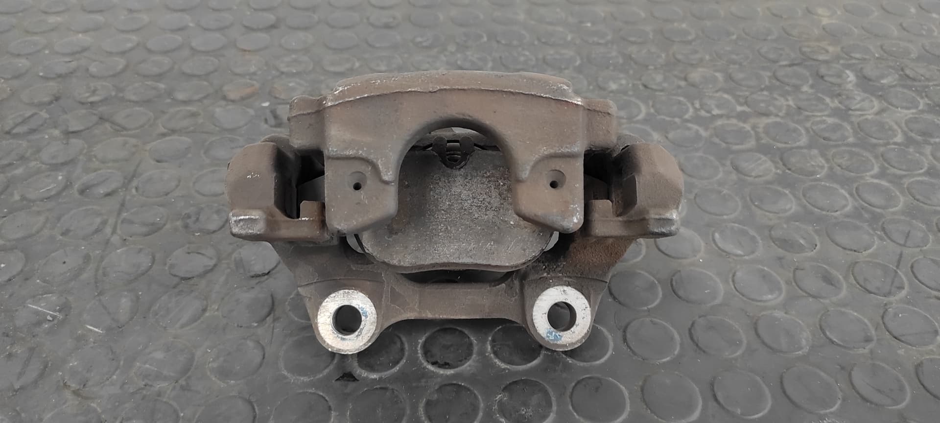 Recambio de PINZA DE FRENO TRASERA DERECHA para MERCEDES-BENZ CLASE C (W204) BERLINA 2.2 CDI CAT OM646811 referencia OEM IAM 38 949 H337   - BLANCO 7