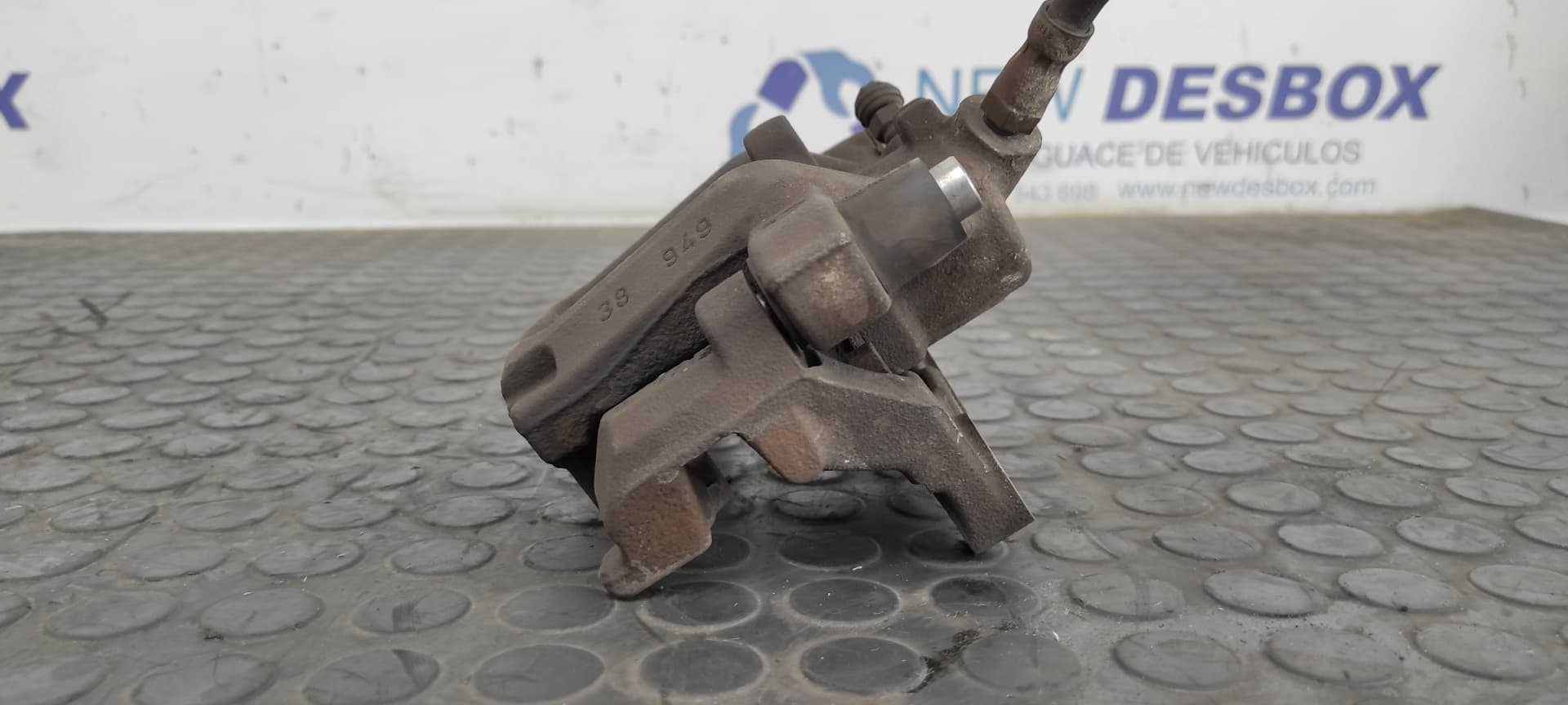Recambio de PINZA DE FRENO TRASERA DERECHA para MERCEDES-BENZ CLASE C (W204) BERLINA 2.2 CDI CAT OM646811 referencia OEM IAM 38 949 H337   - BLANCO 5