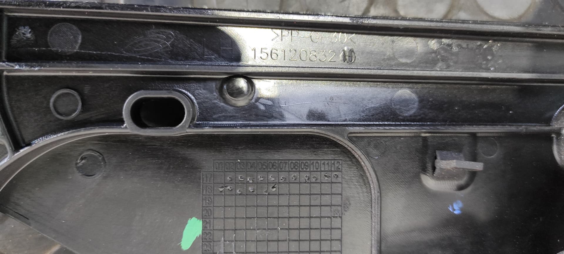 Recambio de ELEVALUNAS DELANTERO IZQUIERDO para PEUGEOT 3008 YH01 referencia OEM IAM 9810488980   - NEGRO 3