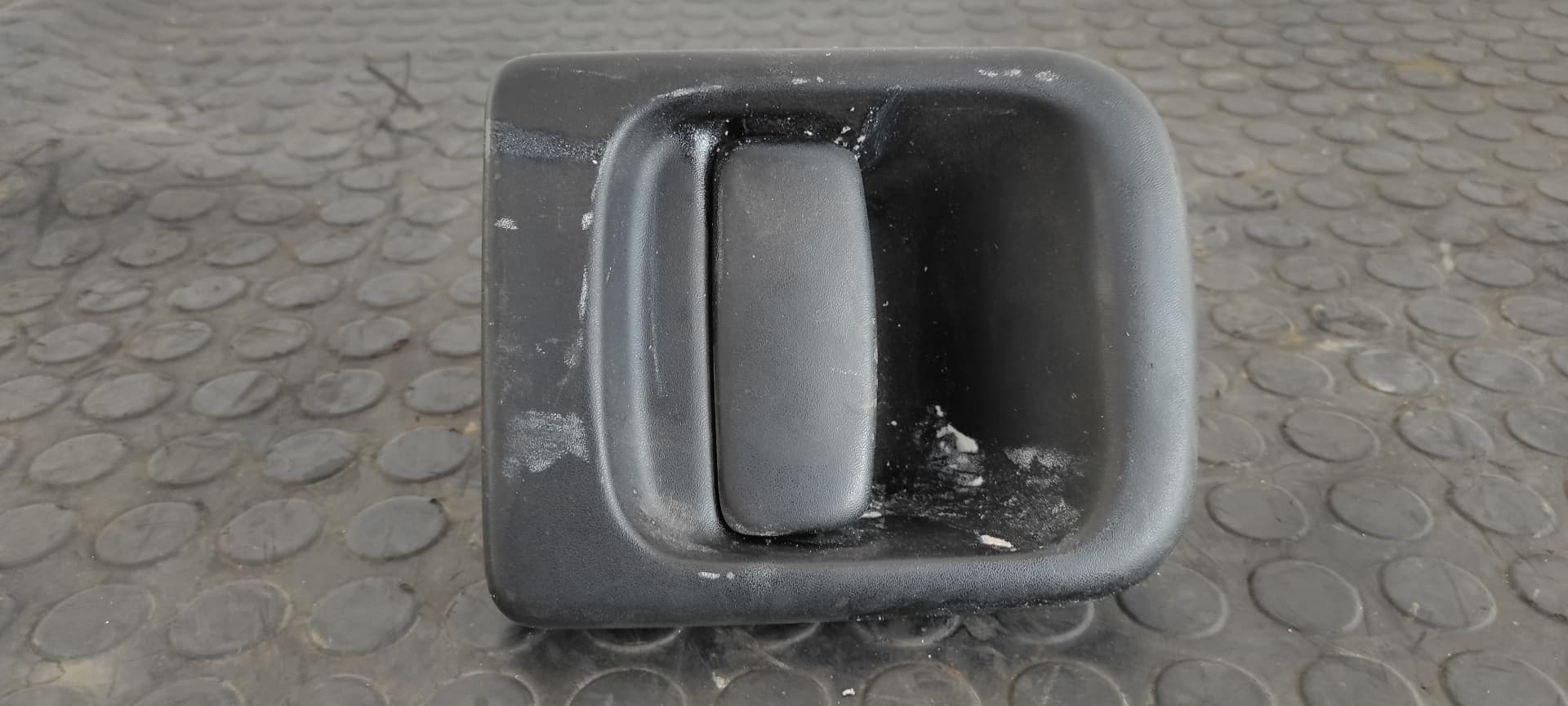 Recambio de MANETA DELANTERA IZQUIERDA para RENAULT MASTER DOBLE referencia OEM IAM 7700352488