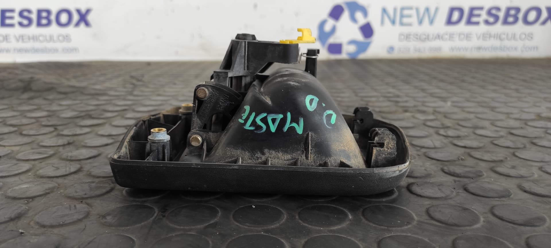 Recambio de MANETA DELANTERA DERECHA para RENAULT MASTER DOBLE referencia OEM IAM 7700352489 5