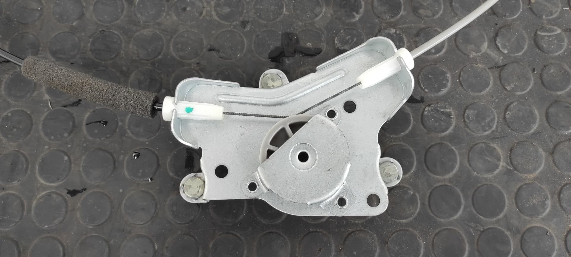 Recambio de ELEVALUNAS TRASERO IZQUIERDO para SSANGYONG KYRON referencia OEM IAM 7333008000 2