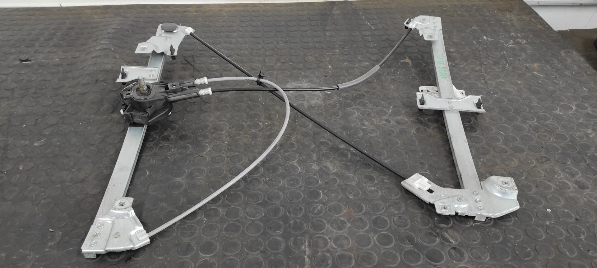 Recambio de ELEVALUNAS DELANTERO DERECHO para CITROEN BERLINGO CUADRO L1 9HW referencia OEM IAM    - BLANCO 3