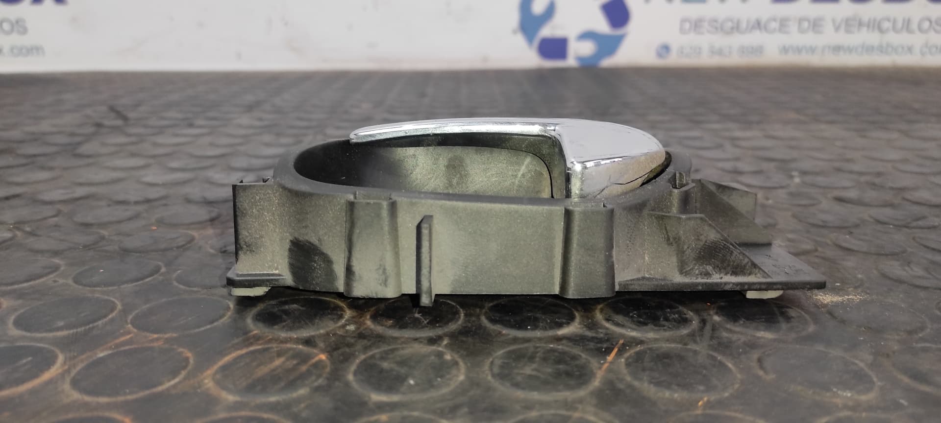 Recambio de MANETA INTERIOR TRASERA IZQUIERDA para PEUGEOT 407 ST Confort RHR referencia OEM IAM 96526178   - BLANCO 4