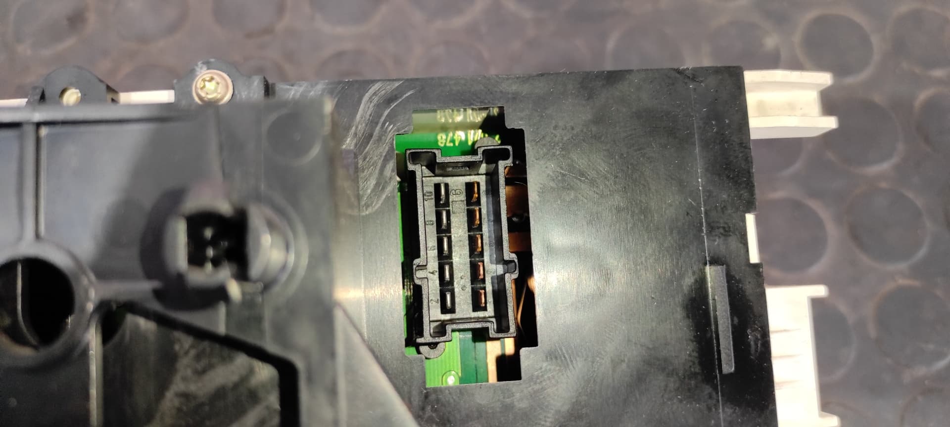Recambio de MANDO CALEFACCION / AIRE ACONDICIONADO para MERCEDES-BENZ CLASE A (W168) 170 CDI (168.008) OM668940 referencia OEM IAM 1688300485   - GRANATE 8