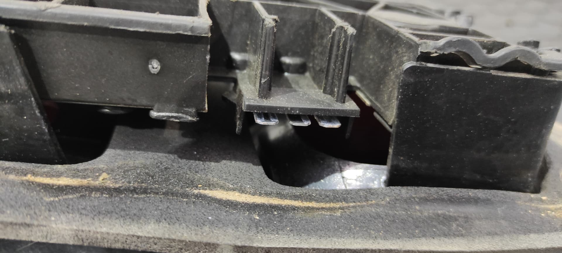 Recambio de PILOTO TRASERO DERECHO para FORD ORION CL F6F referencia OEM IAM 86AG13A602   - GRIS 5