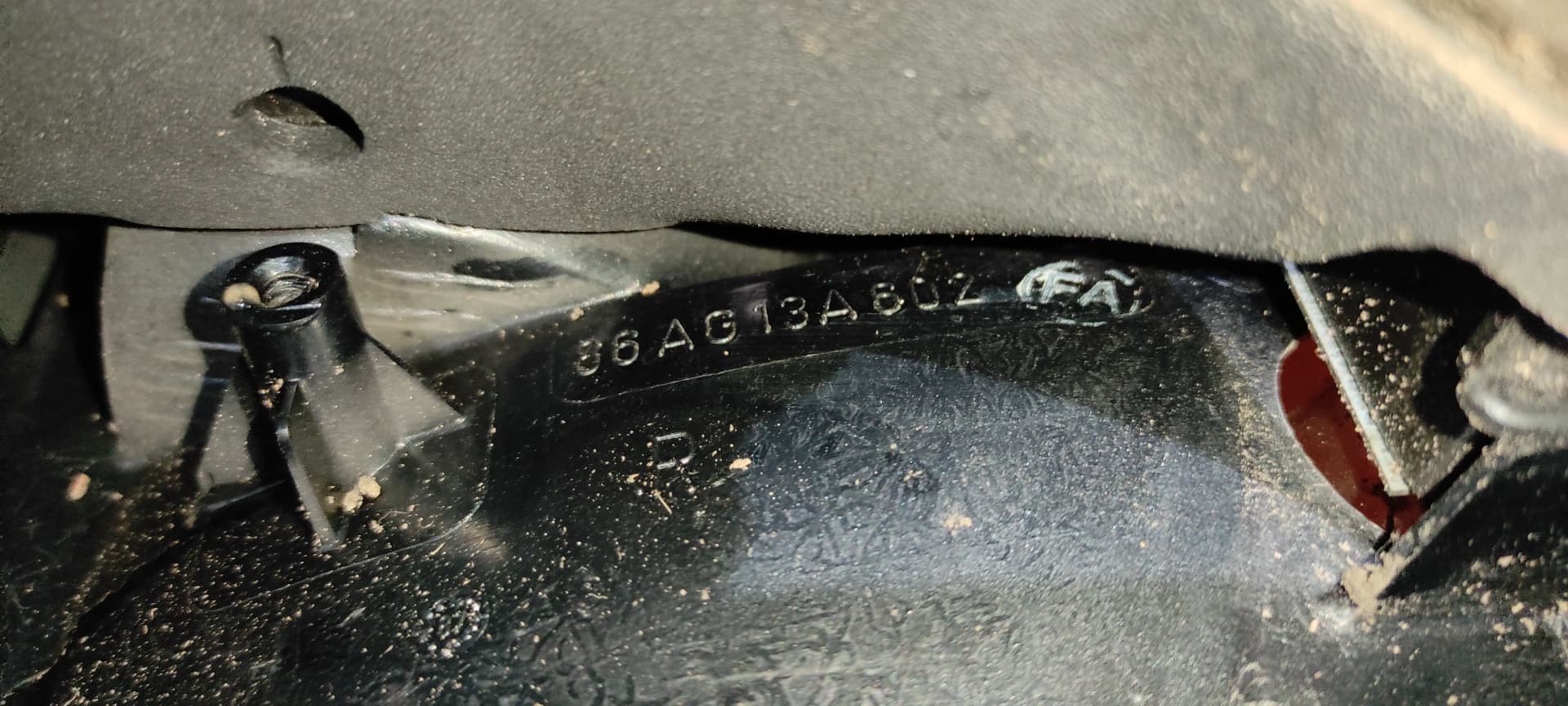 Recambio de PILOTO TRASERO DERECHO para FORD ORION CL F6F referencia OEM IAM 86AG13A602   - GRIS 4