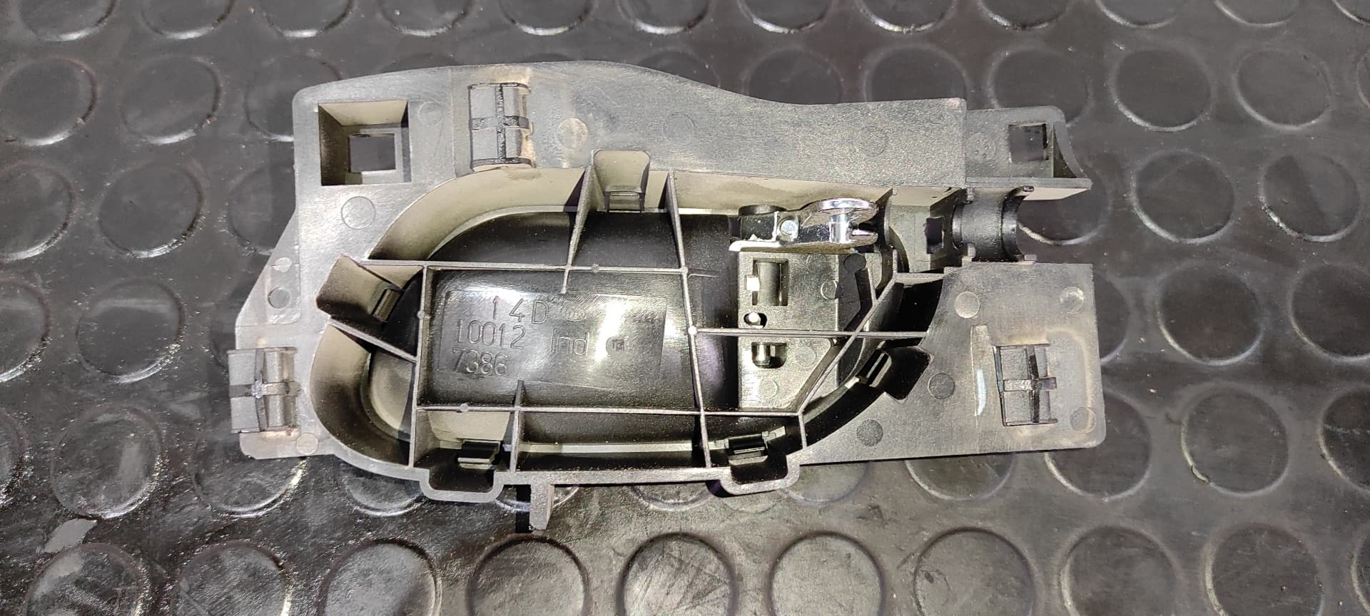 Recambio de MANETA INTERIOR DELANTERA DERECHA para PEUGEOT 407 ST Confort RHR referencia OEM IAM 96526177   - BLANCO 3