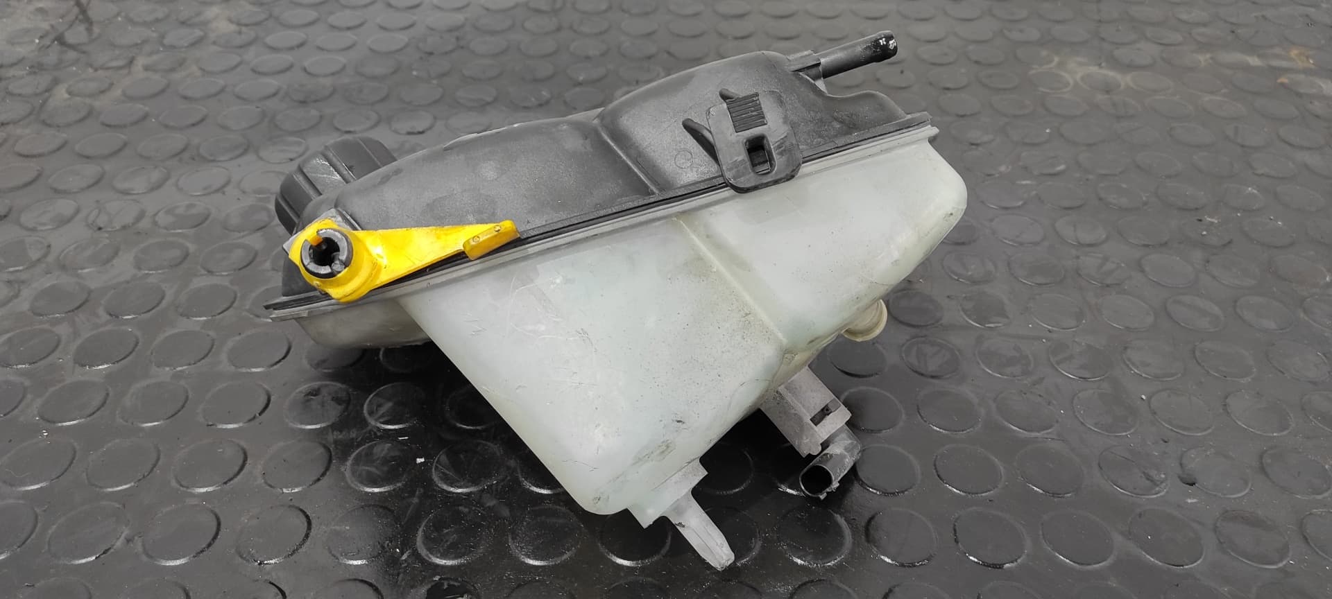 Recambio de DEPOSITO EXPANSION para MERCEDES-BENZ CLASE A (W168) 170 CDI (168.008) OM668940 referencia OEM IAM 1685000140   - GRANATE