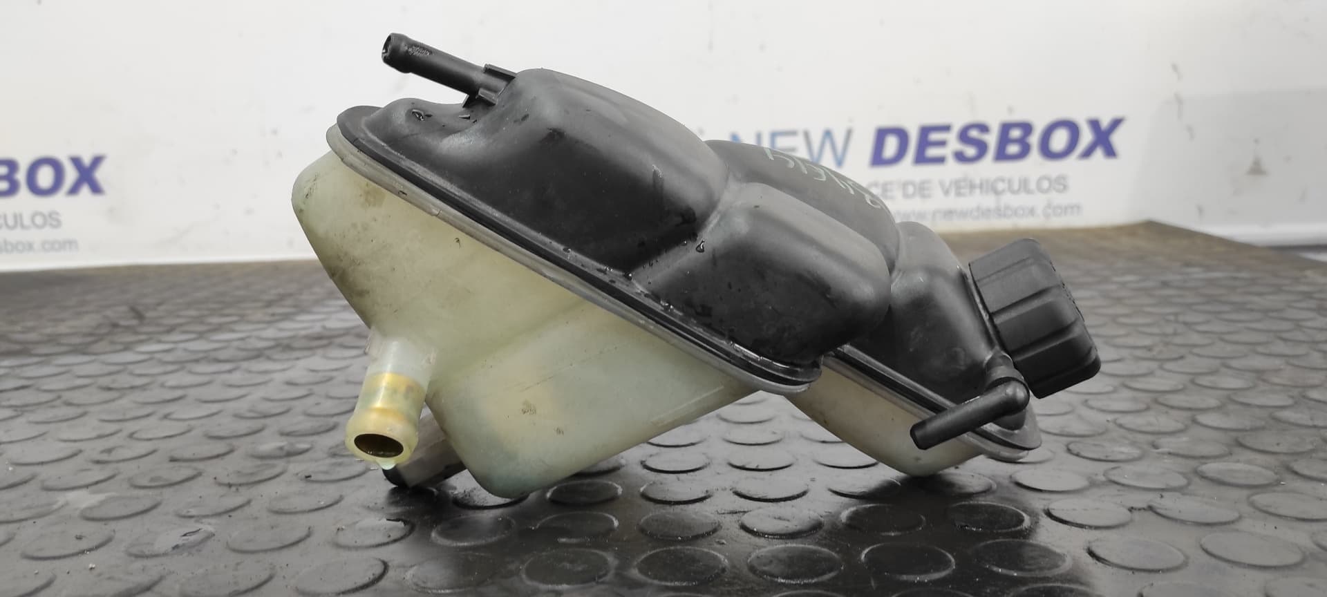 Recambio de DEPOSITO EXPANSION para MERCEDES-BENZ CLASE A (W168) 170 CDI (168.008) OM668940 referencia OEM IAM 1685000140   - GRANATE 2
