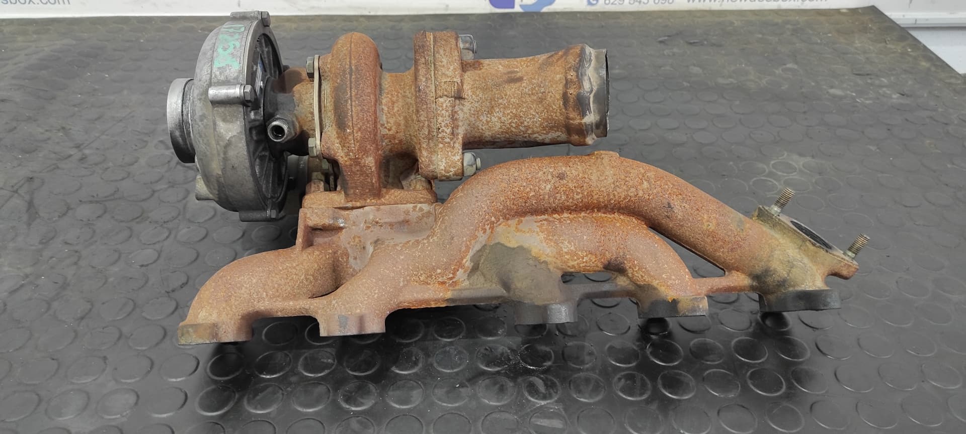 Recambio de TURBOCOMPRESOR para AUDI A6 BERLINA (4B2) referencia OEM IAM 046145703G   - PLATA 2