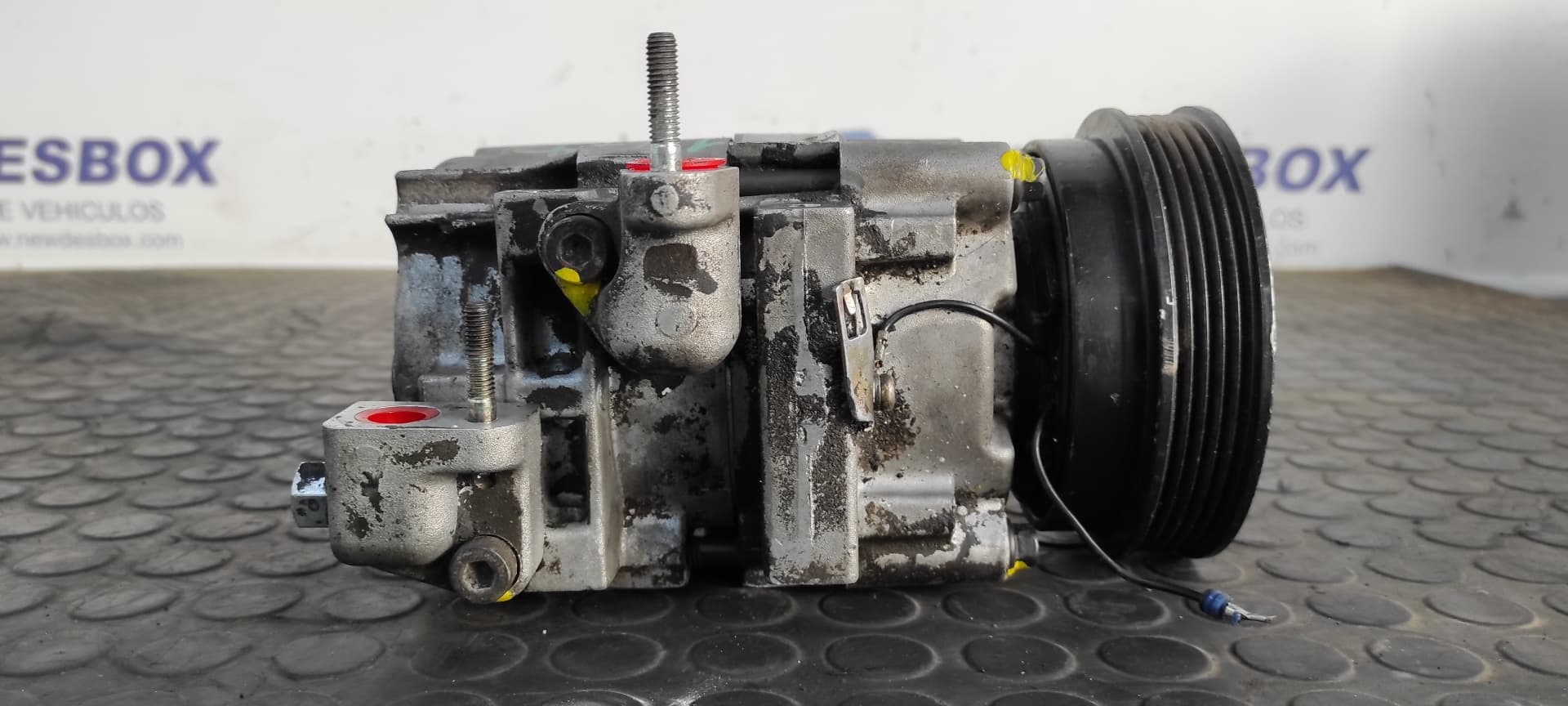 Recambio de COMPRESOR AIRE ACONDICIONADO para HYUNDAI TRAJET (FO) 2.0 16V CAT G4JPG referencia OEM IAM H91   - AZUL 7