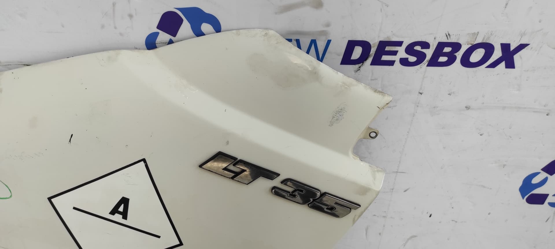 Recambio de ALETA DELANTERA IZQUIERDA para VOLKSWAGEN LT CAJA ABIERTA (MOD. 1997) LT  28  Caja abierta ATA referencia OEM IAM    - BLANCO 5