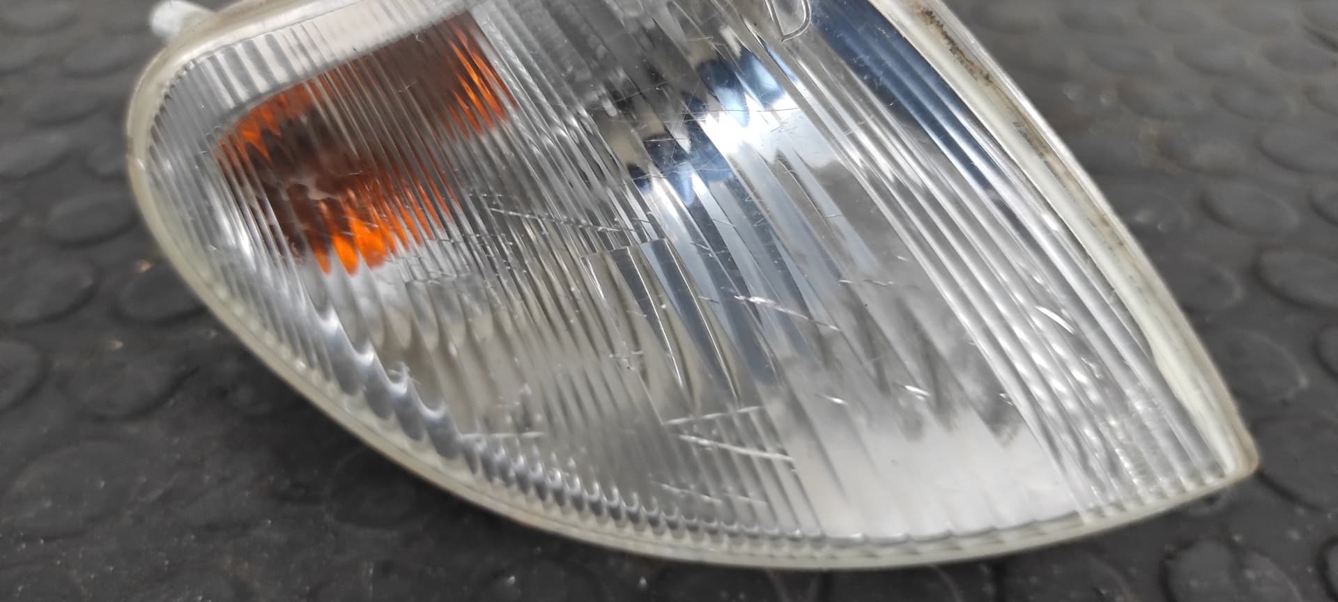Recambio de PILOTO DELANTERO DERECHO para CITROEN BERLINGO 1.9 D SX Familiar WJZ referencia OEM IAM 9621302580   - AMARILLO 2