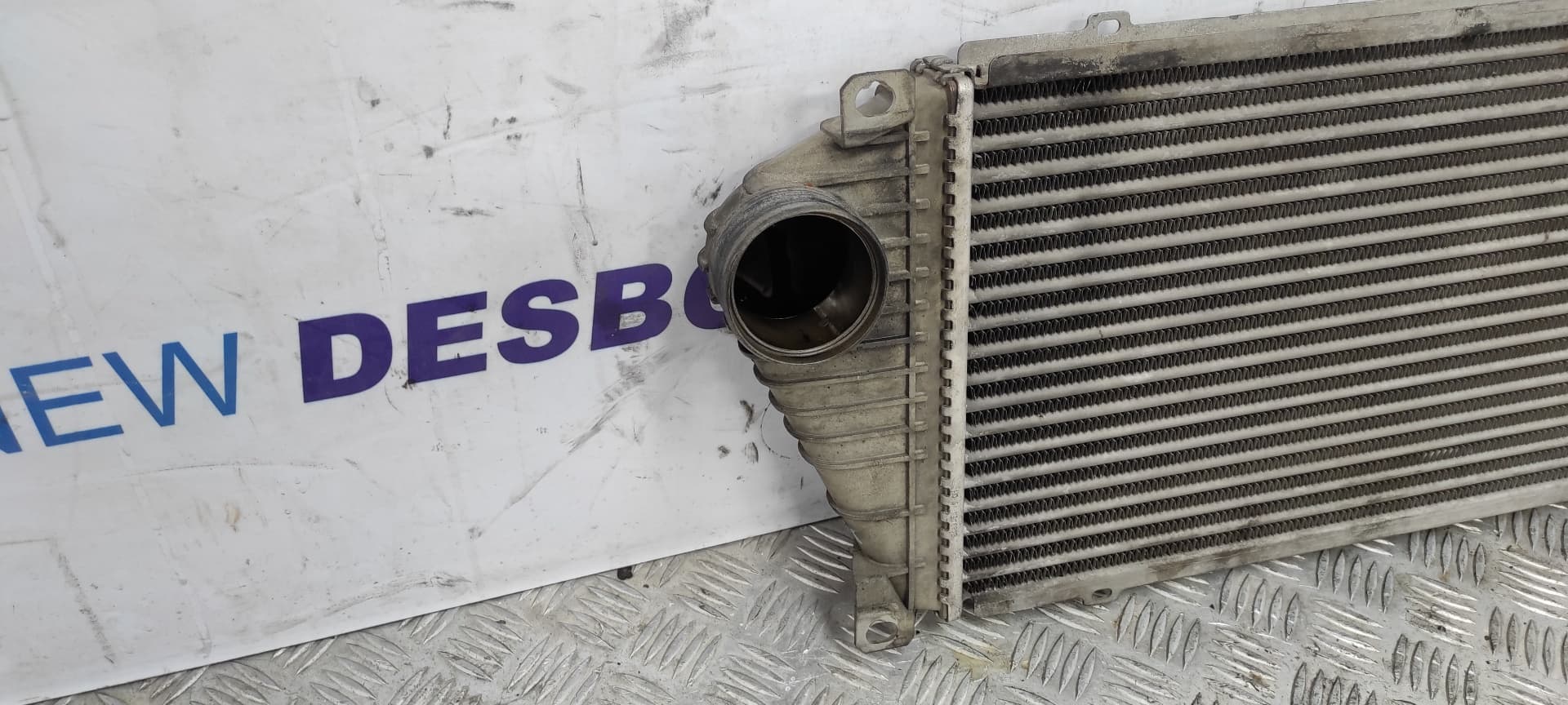 Recambio de INTERCOOLER para VOLKSWAGEN LT CAJA ABIERTA (MOD. 1997) LT  28  Caja abierta ATA referencia OEM IAM 2D0145805   - BLANCO 5