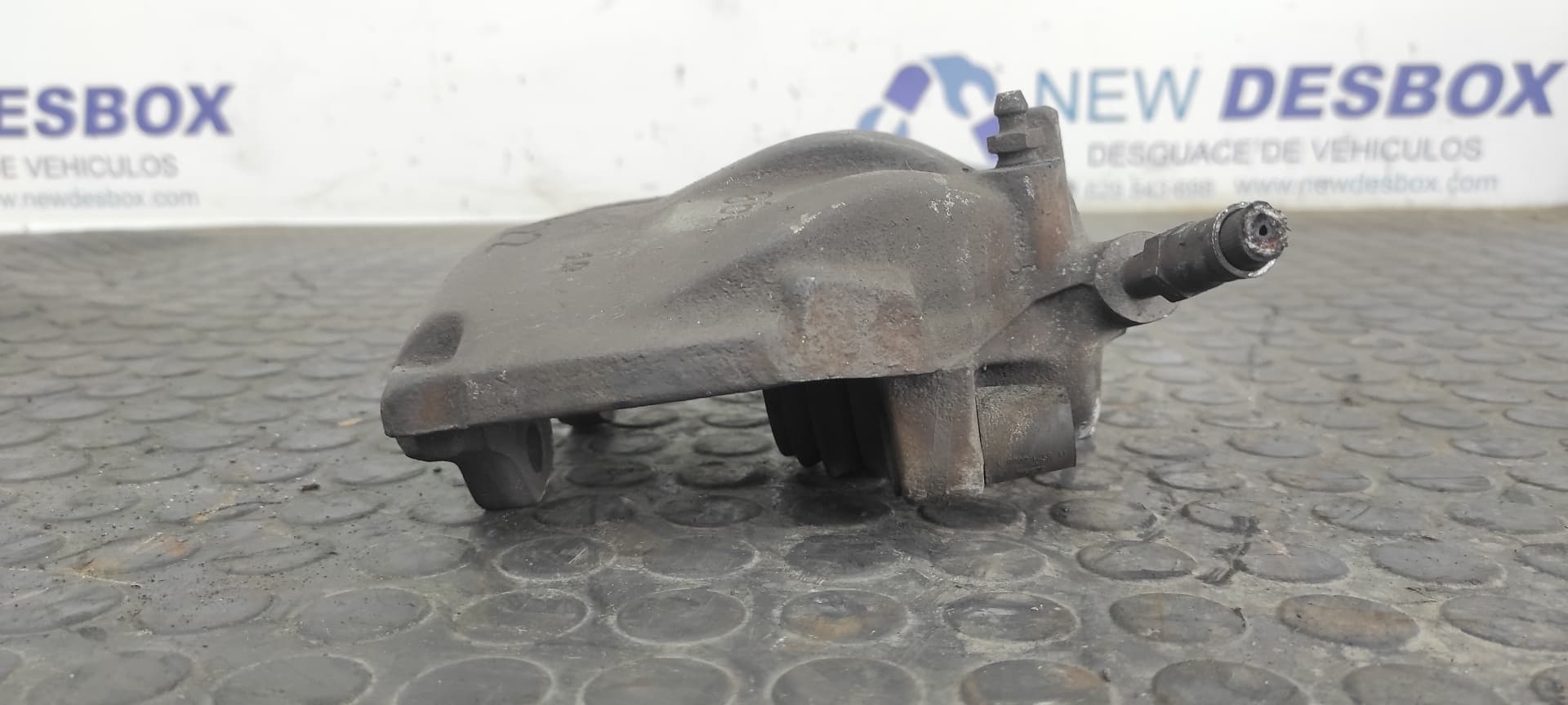 Recambio de PINZA DE FRENO DELANTERA DERECHA para VOLKSWAGEN LT CAJA ABIERTA (MOD. 1997) LT  28  Caja abierta ATA referencia OEM IAM ATE 860 22   - BLANCO 5