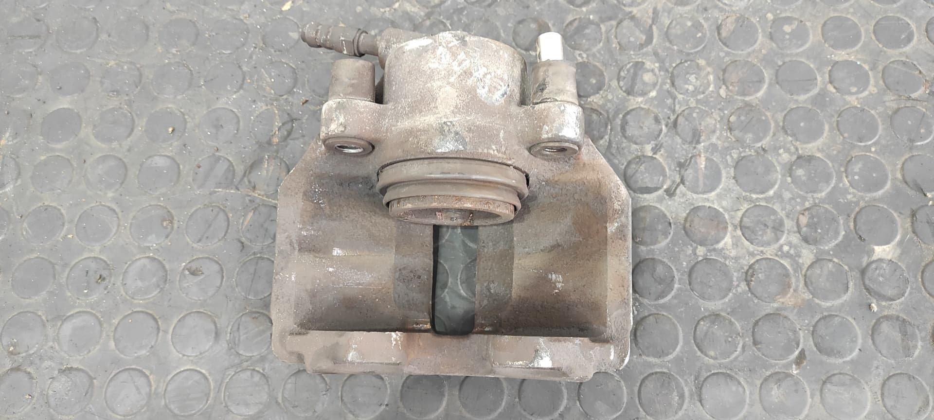 Recambio de PINZA DE FRENO DELANTERA DERECHA para VOLKSWAGEN LT CAJA ABIERTA (MOD. 1997) LT  28  Caja abierta ATA referencia OEM IAM ATE 860 22   - BLANCO 2