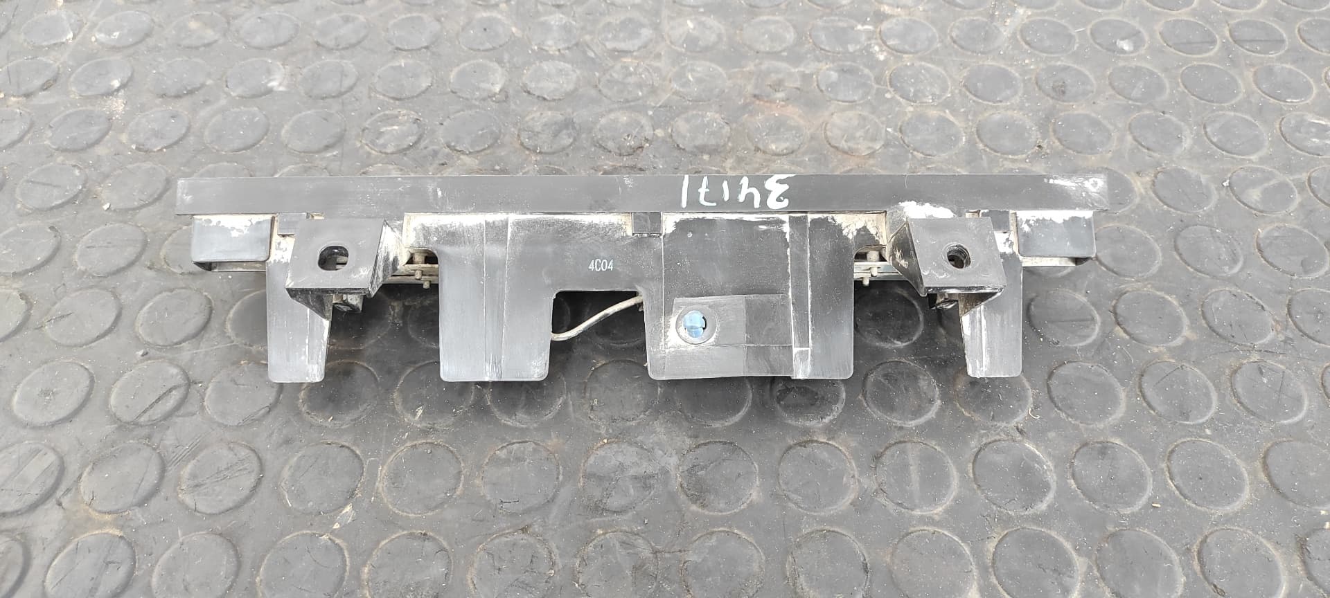 Recambio de LUZ CENTRAL DE FRENO para SUZUKI GRAND VITARA 3 PUERTAS SQ (GT) 2.0 TD Básico RHW referencia OEM IAM 3581065D0   - GRIS 3