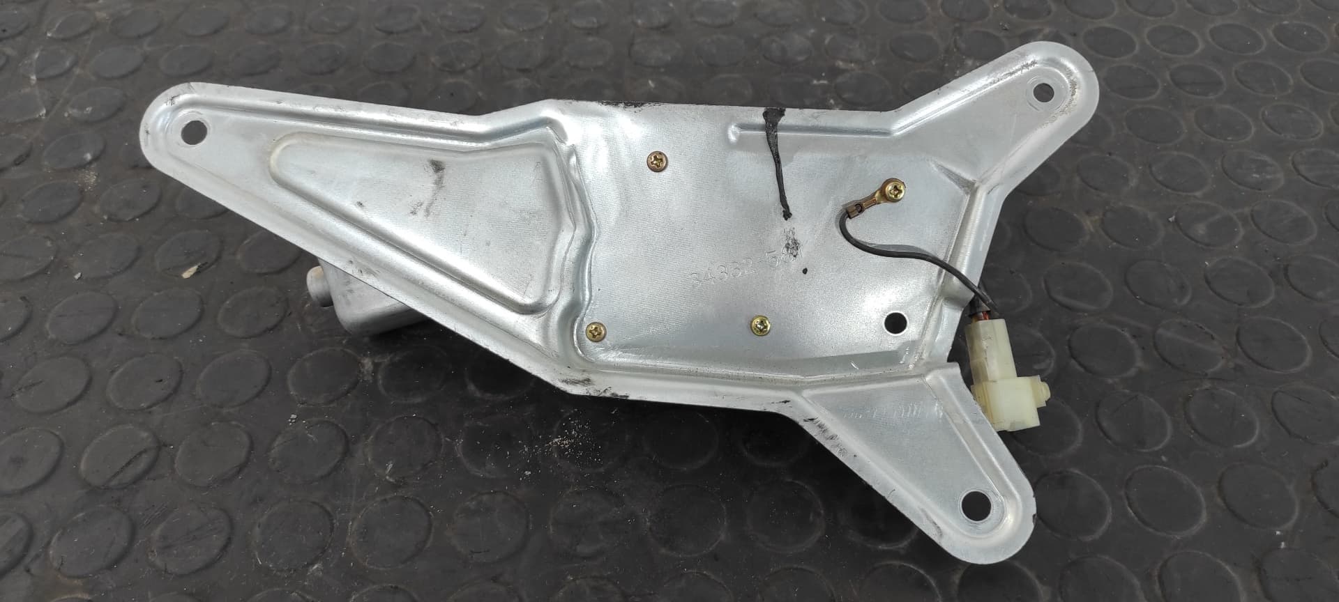 Recambio de MOTOR LIMPIA TRASERO para SUZUKI GRAND VITARA 3 PUERTAS SQ (GT) 2.0 TD Básico RHW referencia OEM IAM 34332581   - GRIS 2
