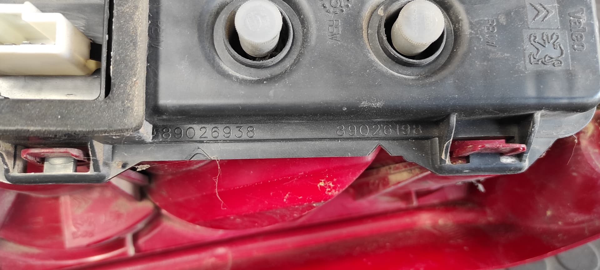 Recambio de PILOTO TRASERO DERECHO para PEUGEOT 307 BREAK / SW (S1) BREAK XS 9HYDV6TED4 referencia OEM IAM 26674T0206   - GRIS 10