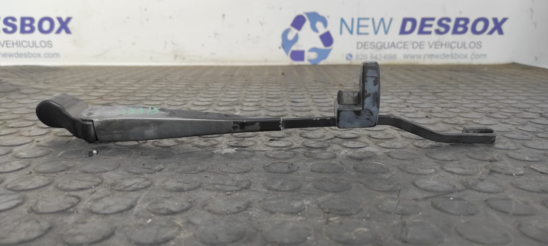Recambio de BRAZO LIMPIA TRASERO para SSANGYONG REXTON 2.9 TD GLS D/662LA referencia OEM IAM YDPS ZCJ SS   - PLATA