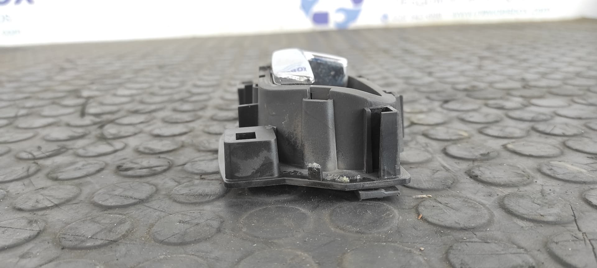 Recambio de MANETA INTERIOR DELANTERA IZQUIERDA para PEUGEOT 407 ST Confort RHR referencia OEM IAM 96526178   - BLANCO 2