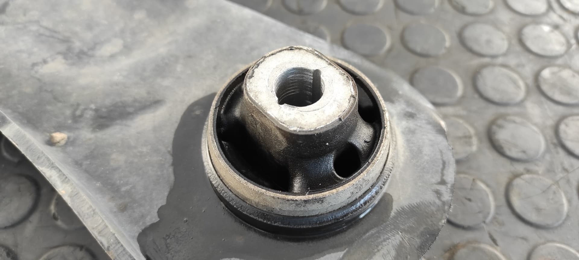 Recambio de BRAZO IZQUIERDO INFERIOR DELANTERO para RENAULT MEGANE III BERLINA 5 P GT-Style H5F 4A referencia OEM IAM 545018194R   - BLANCO 6