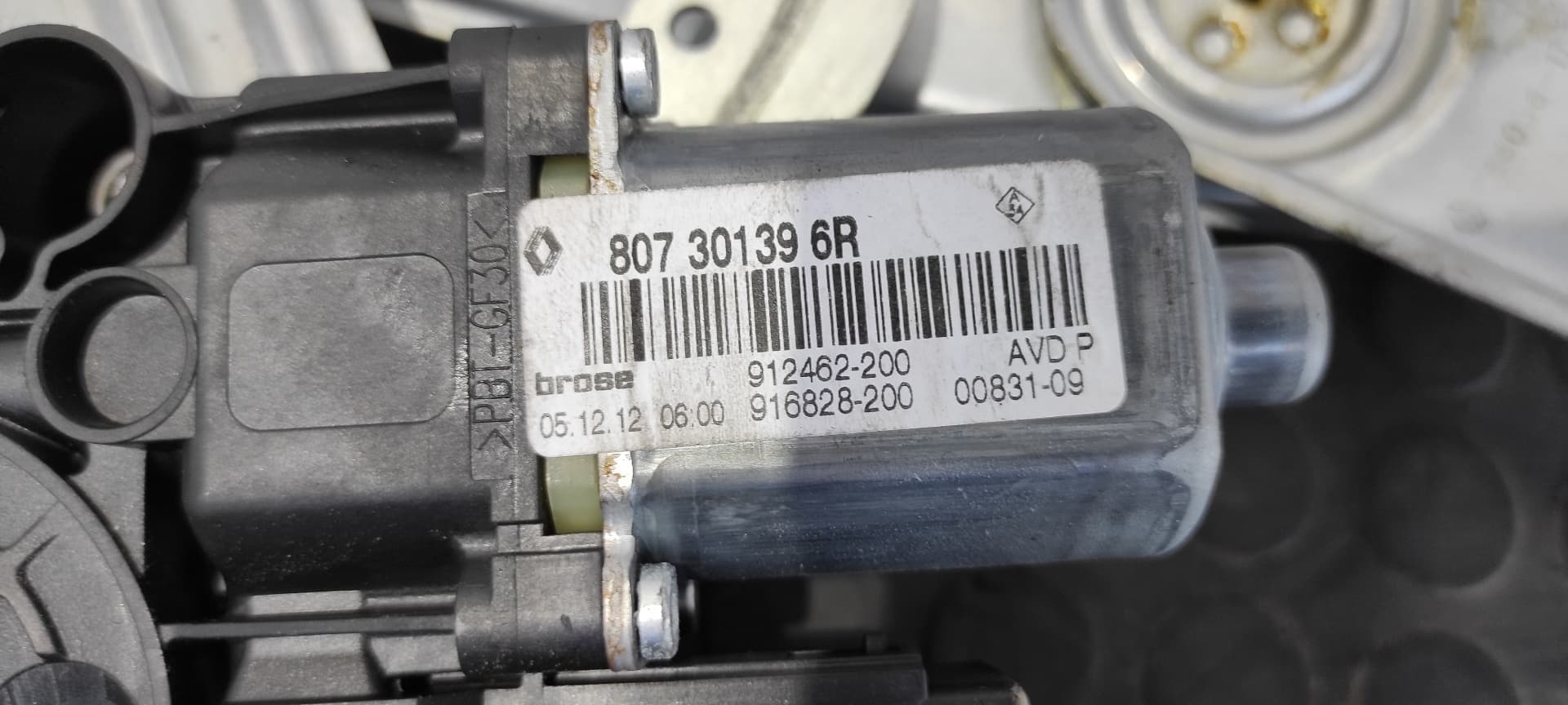 Recambio de ELEVALUNAS DELANTERO DERECHO para RENAULT MEGANE III BERLINA 5 P GT-Style H5F 4A referencia OEM IAM 807301396R   - BLANCO 8