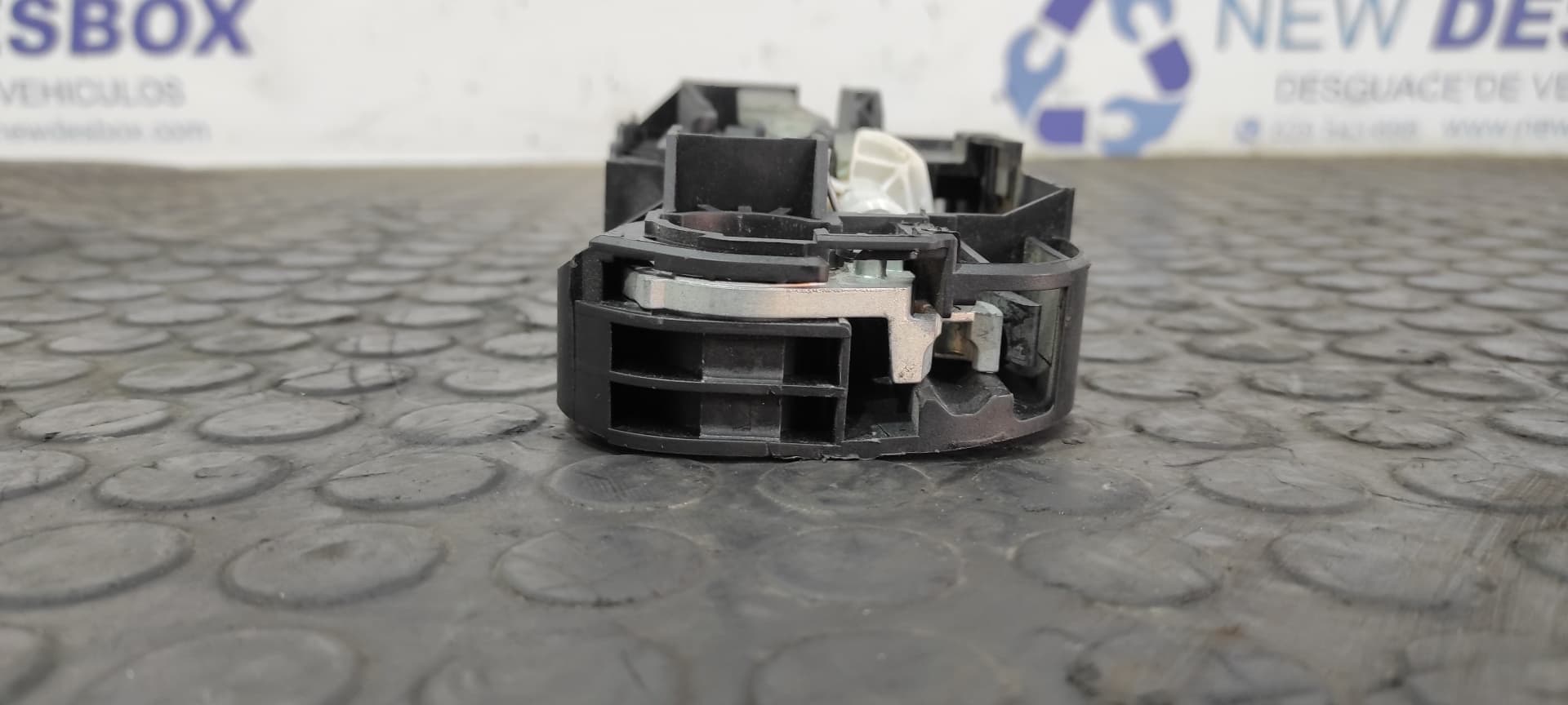 Recambio de MANETA  TRASERA IZQUIERDA para RENAULT MEGANE III BERLINA 5 P GT-Style H5F 4A referencia OEM IAM 806070032R   - BLANCO 5