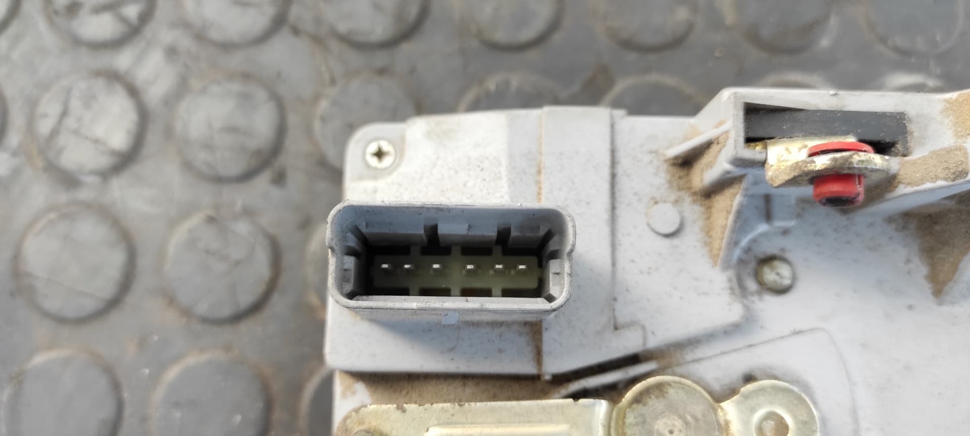 Recambio de CERRADURA PUERTA DELANTERA DERECHA para FIAT SCUDO (222) 2.0 16V JTD ELX Kombi (7 Sitze) RHW referencia OEM IAM    - BLANCO 2