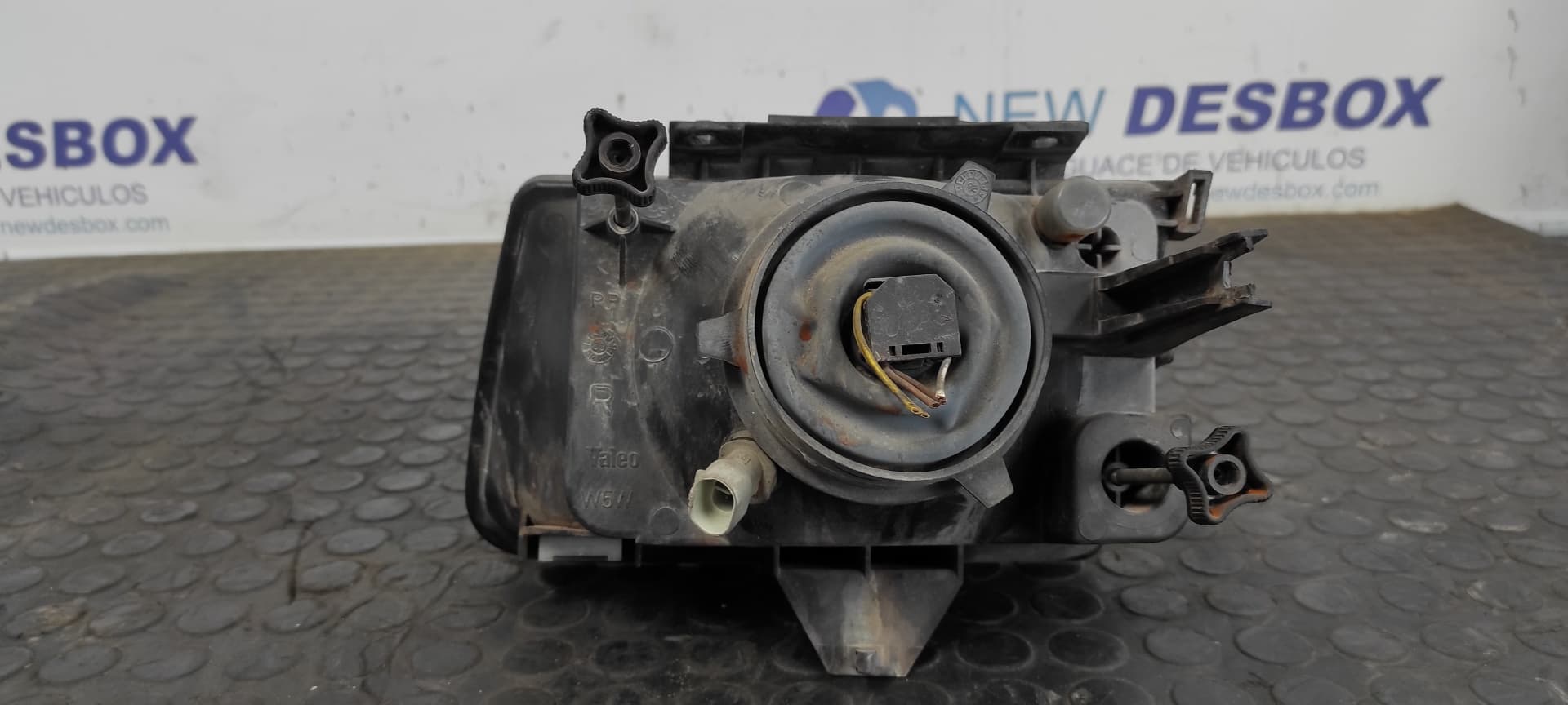 Recambio de FARO DERECHO para OPEL CORSA A Cup X12XE referencia OEM IAM 90320706   - BLANCO 3