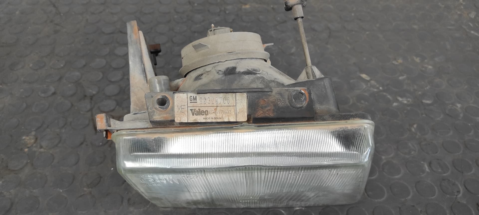 Recambio de FARO DERECHO para OPEL CORSA A Cup X12XE referencia OEM IAM 90320706   - BLANCO 6