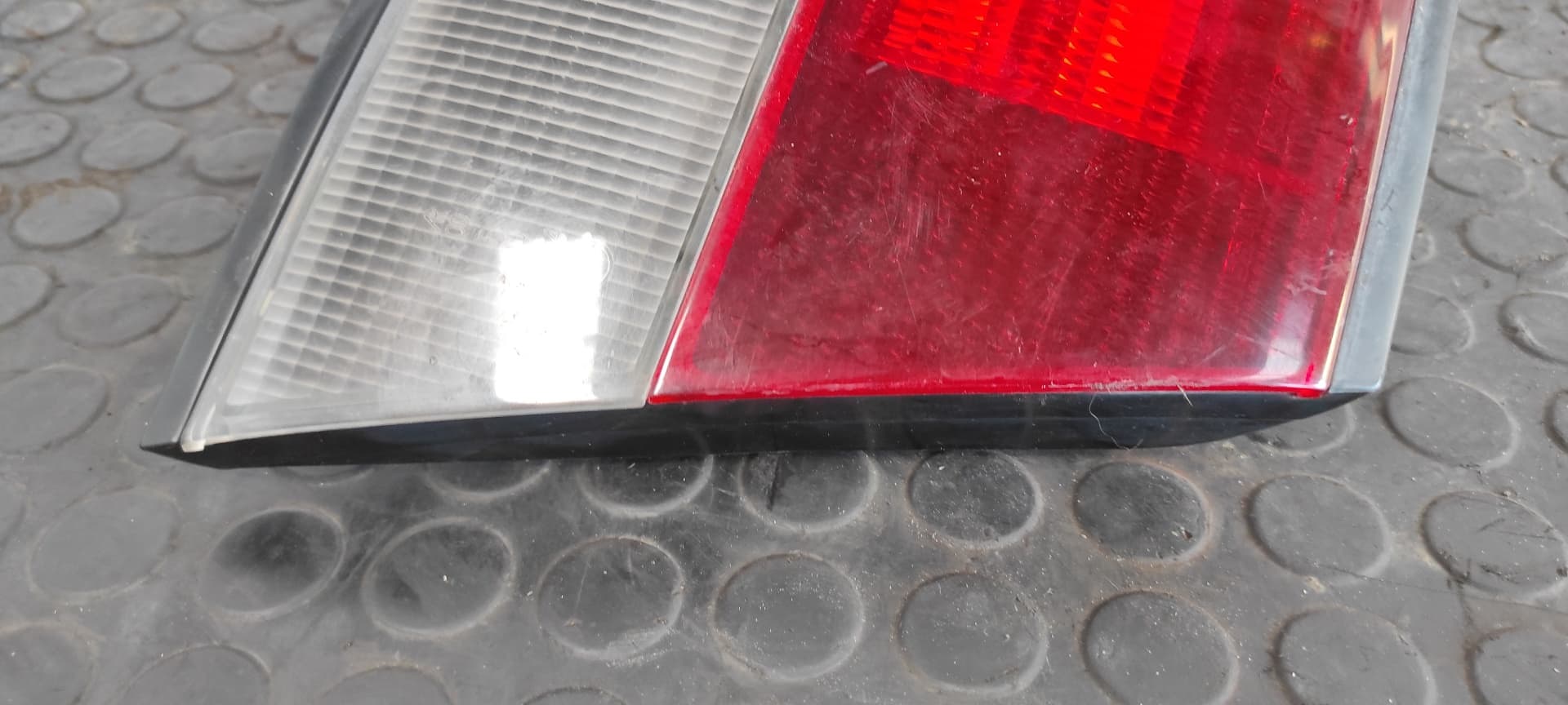 Recambio de PILOTO PORTON IZQUIERDO para NISSAN ALMERA (N15) GX CD20 referencia OEM IAM A06   - VERDE 5