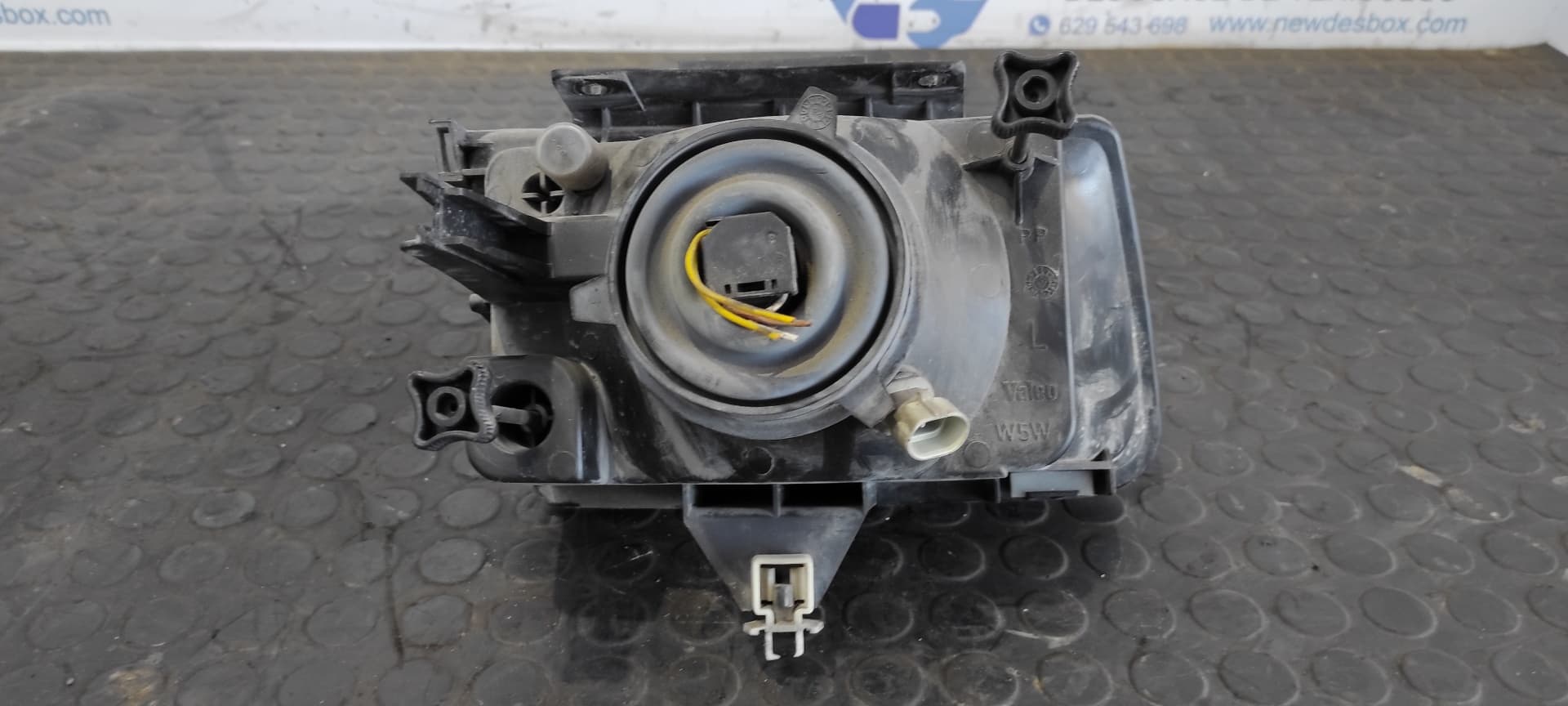 Recambio de FARO IZQUIERDO para OPEL CORSA A Cup X12XE referencia OEM IAM 90320705   - BLANCO 3