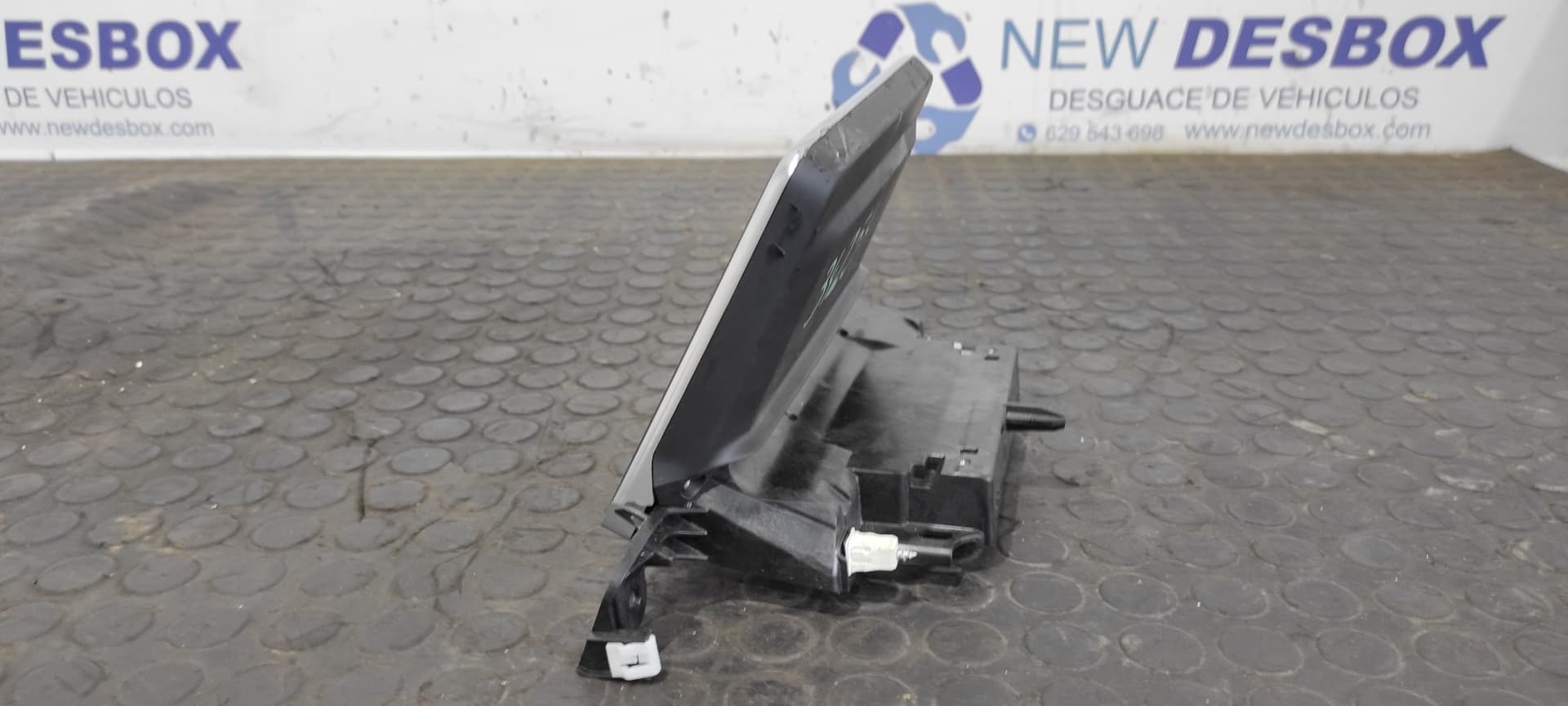 Recambio de PANTALLA MULTIFUNCION para PEUGEOT 3008 YH01 referencia OEM IAM 982841838000   - NEGRO 10