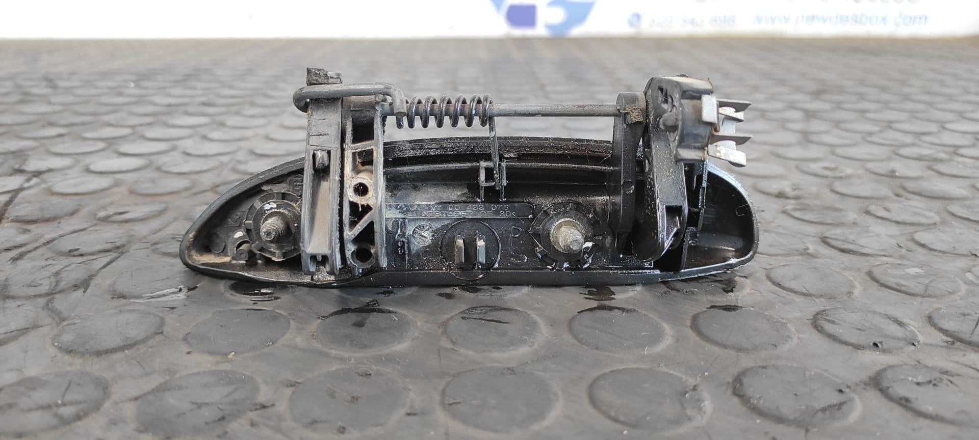 Recambio de MANETA DELANTERA DERECHA para DACIA LOGAN Ambiance K7M F7 referencia OEM IAM 7700433076   - BLANCO 5