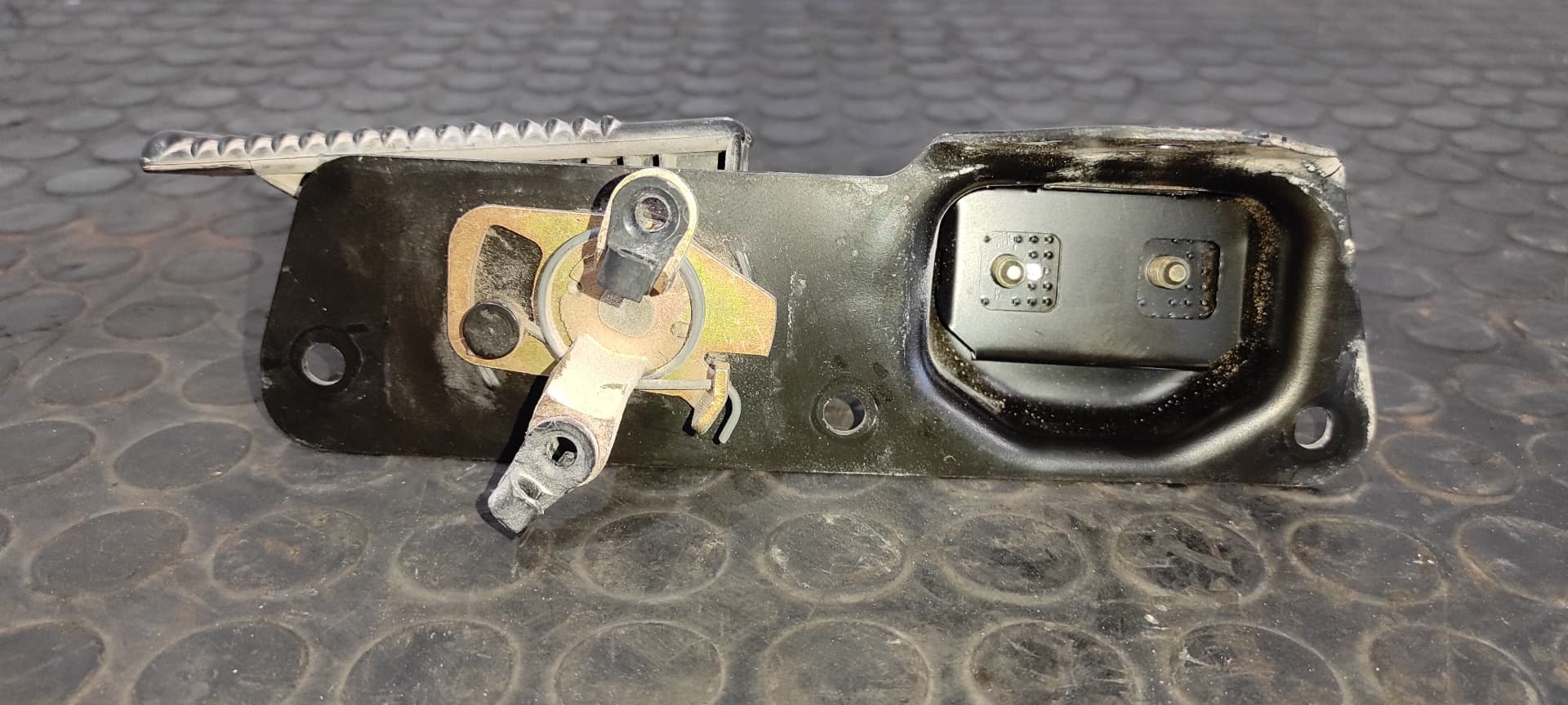 Recambio de MANETA INTERIOR TRASERA IZQUIERDA para FIAT SCUDO (222) 2.0 16V JTD ELX Kombi (7 Sitze) RHW referencia OEM IAM    - BLANCO 2