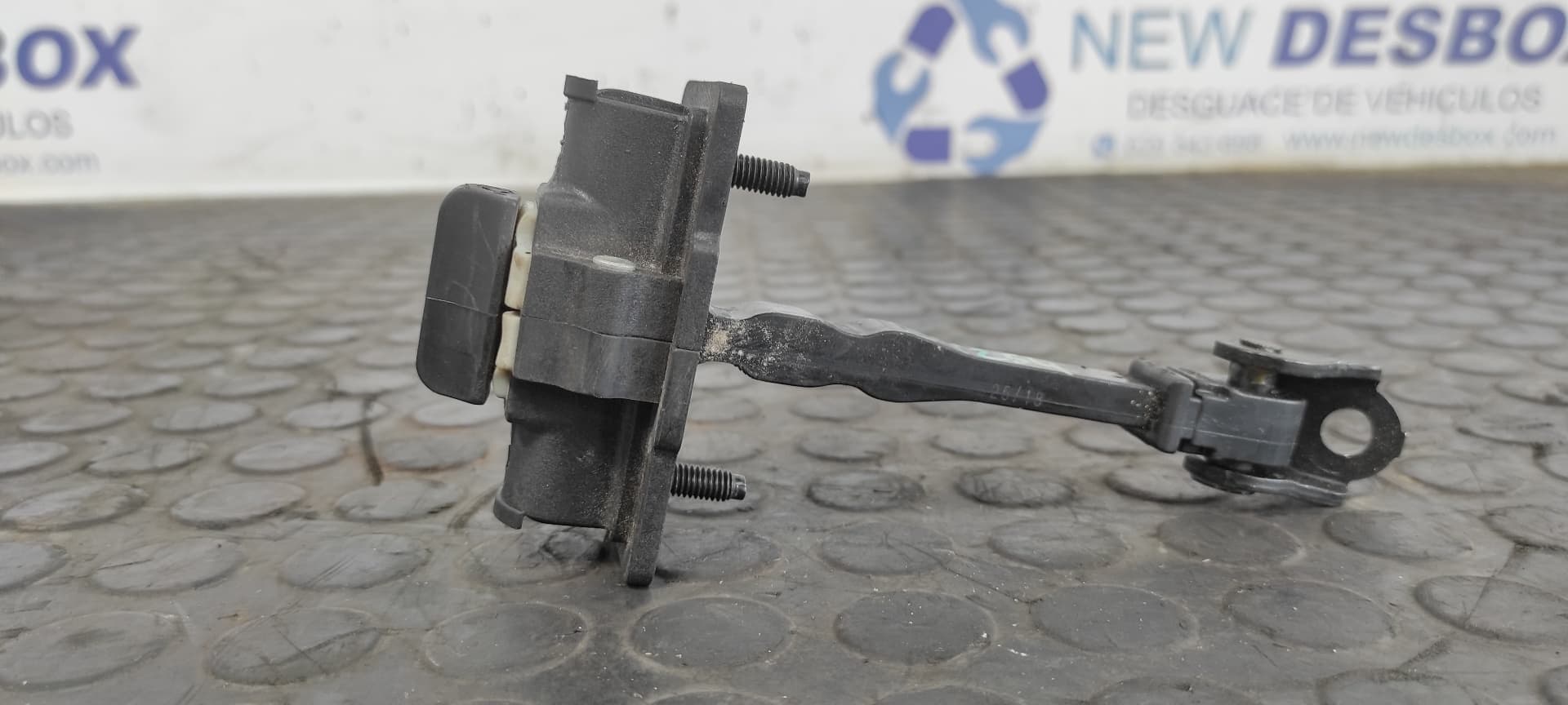 Recambio de RETENEDOR PUERTA DERECHA para PEUGEOT 3008 Allure YH01 referencia OEM IAM ES72   - NEGRO 3