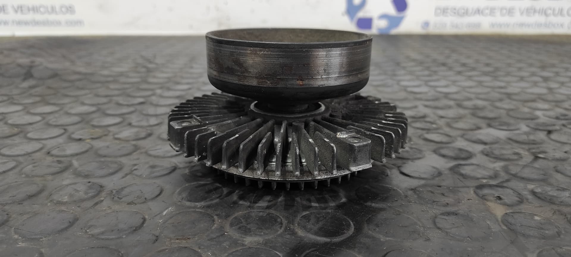 Recambio de VENTILADOR VISCOSO MOTOR para AUDI A4 BERLINA (B5) 1.9 TDI AJM referencia OEM IAM 06B121347   - NEGRO 3
