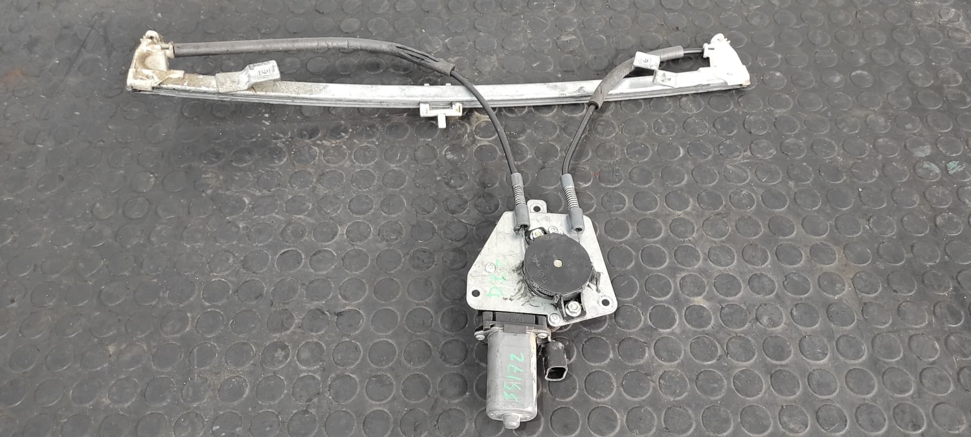 Recambio de ELEVALUNAS DELANTERO IZQUIERDO para FIAT SCUDO (222) 2.0 16V JTD ELX Kombi (7 Sitze) RHW referencia OEM IAM D334700   - BLANCO 3