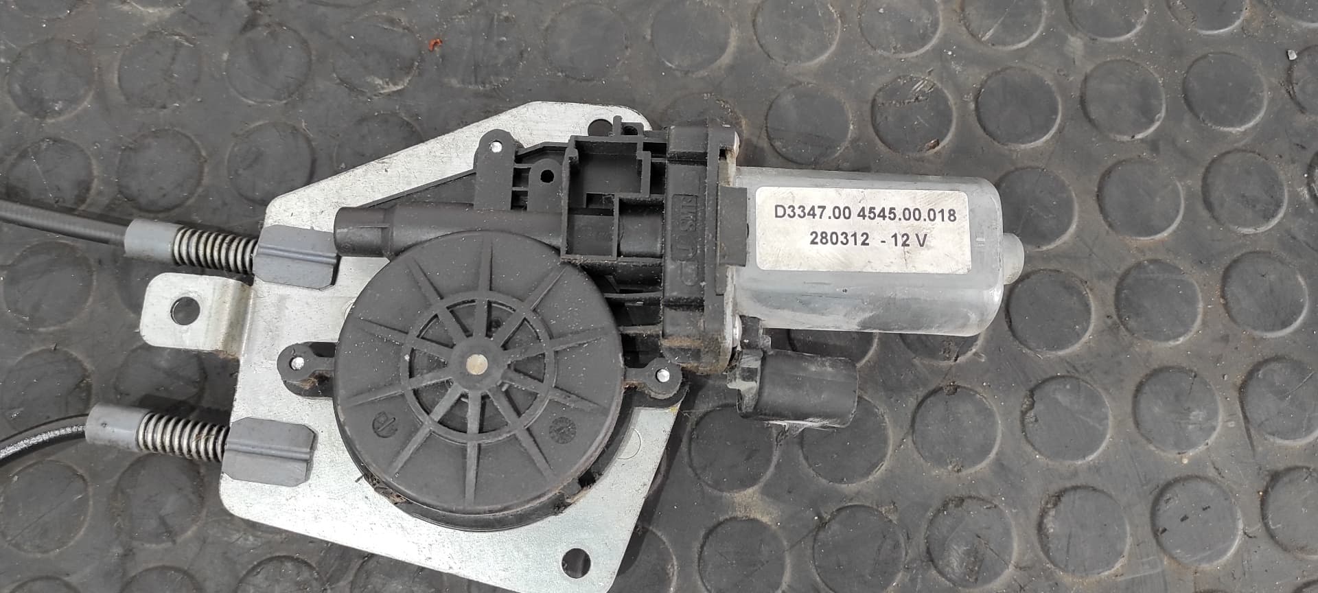 Recambio de ELEVALUNAS DELANTERO IZQUIERDO para FIAT SCUDO (222) 2.0 16V JTD ELX Kombi (7 Sitze) RHW referencia OEM IAM D334700   - BLANCO 2