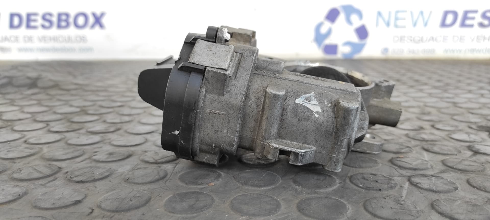 Recambio de CAJA MARIPOSA para OPEL ASTRA TWIN TOP Enjoy Z19DTH referencia OEM IAM 55199975   - NEGRO 5