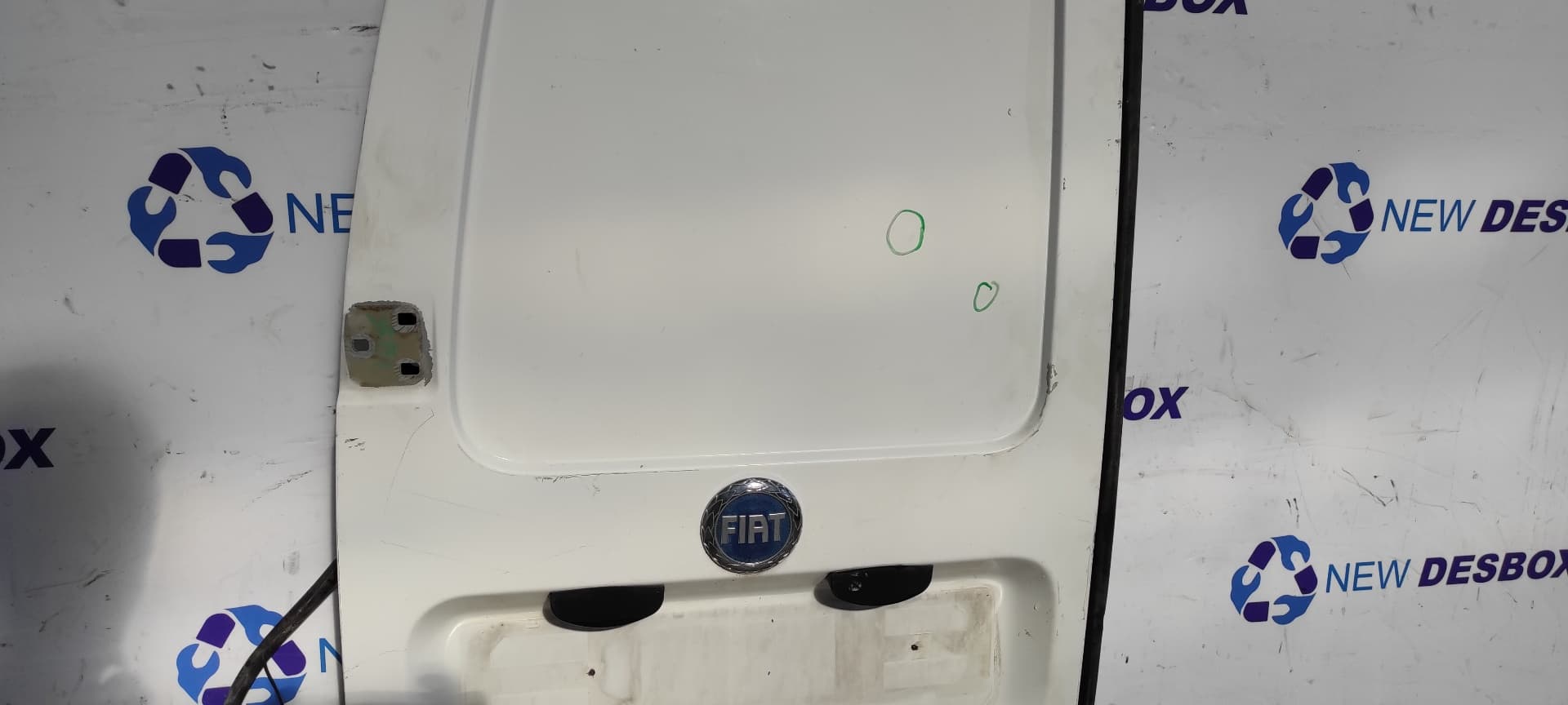 Recambio de PUERTA TRASERA IZQUIERDA para FIAT SCUDO (222) 2.0 16V JTD ELX Kombi (7 Sitze) RHW referencia OEM IAM    - BLANCO 5