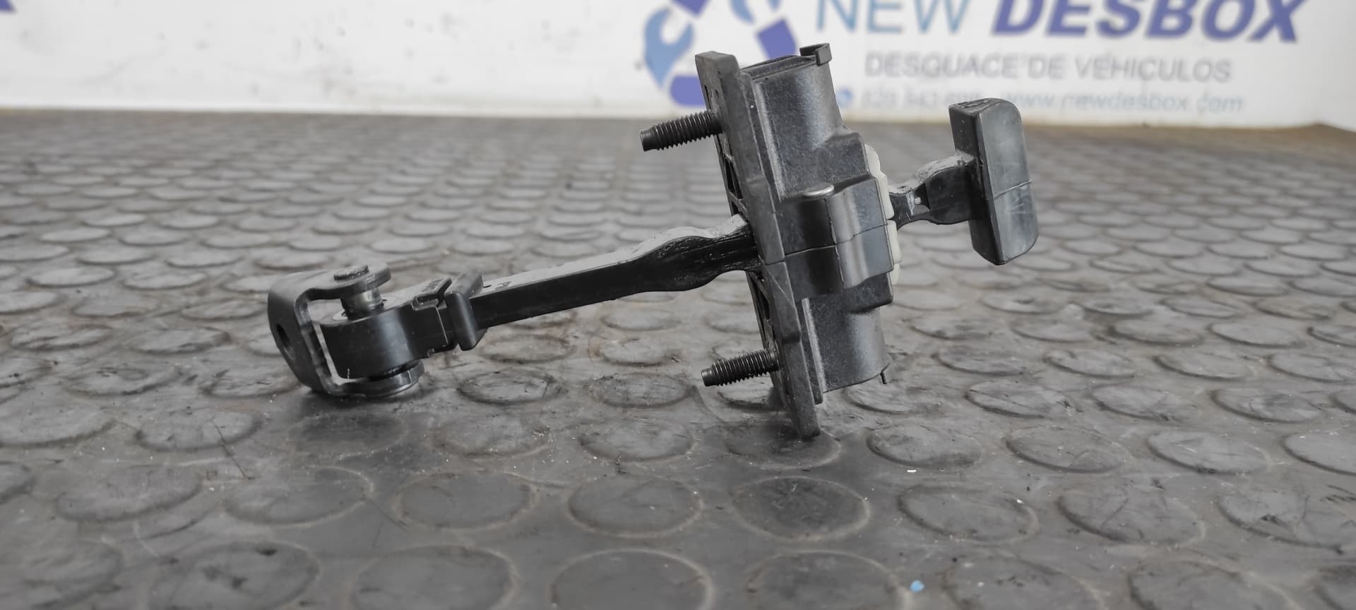 Recambio de RETENEDOR PUERTA DERECHA para PEUGEOT 3008 Allure YH01 referencia OEM IAM P8 ES72   - NEGRO 4