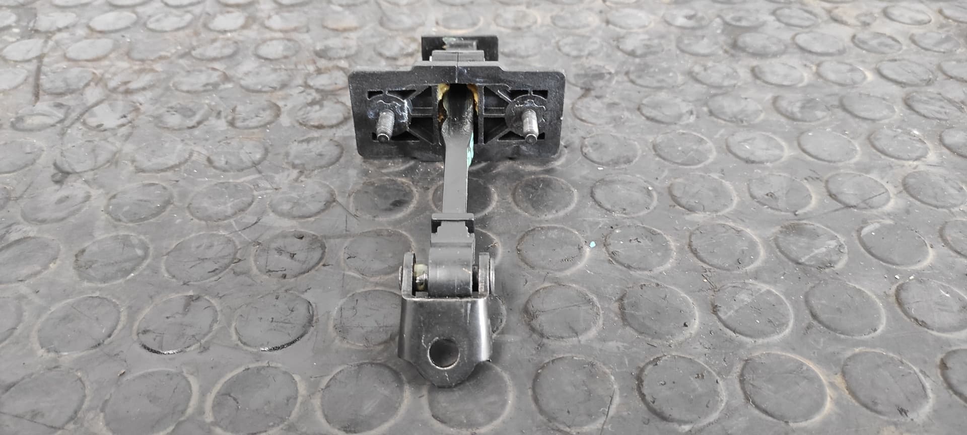 Recambio de RETENEDOR PUERTA DERECHA para PEUGEOT 3008 Allure YH01 referencia OEM IAM P8 ES72   - NEGRO 3