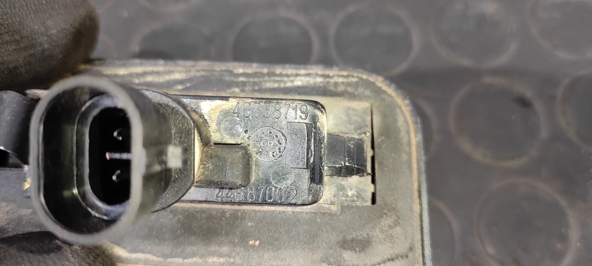 Recambio de PILOTO MATRICULA para CITROEN NEMO Basis 8HSDV4TD referencia OEM IAM 46738719   - BLANCO 2
