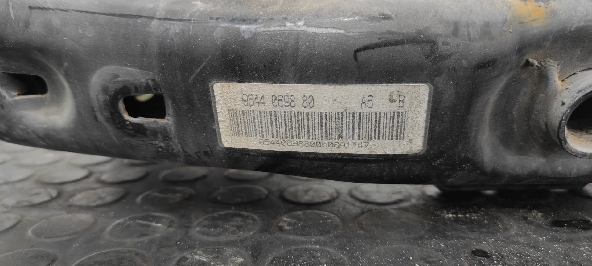 Recambio de REFUERZO PARAGOLPES DELANTERO para CITROEN C2 by Loeb NFU referencia OEM IAM 9644069880   - PLATA 8