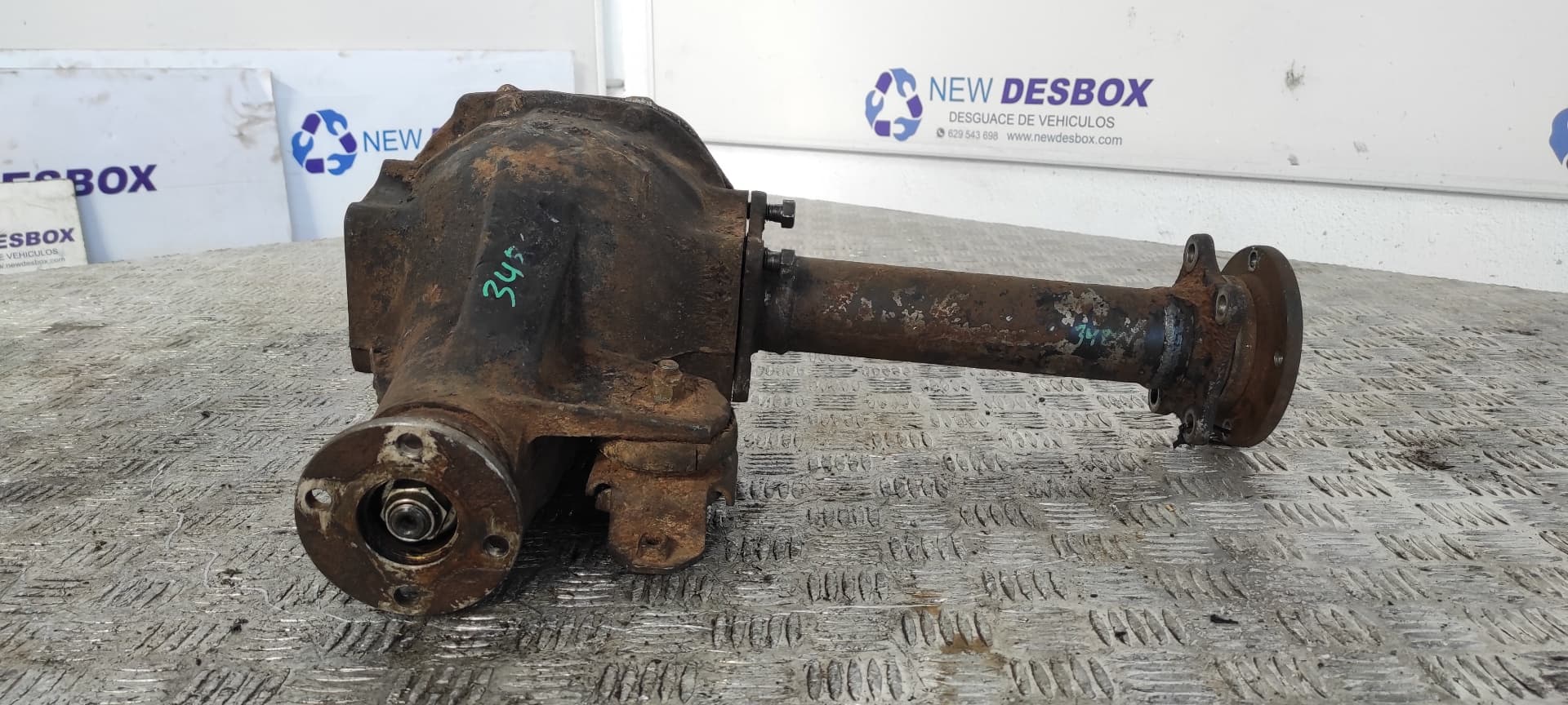 Recambio de DIFERENCIAL DELANTERO para MITSUBISHI MONTERO (L040) 4D56 referencia OEM IAM KN21   - PLATA 8