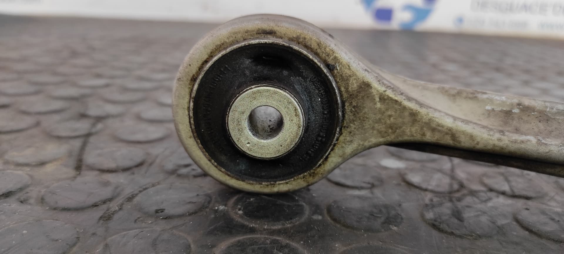 Recambio de BRAZO DERECHO SUPERIOR DELANTERO para AUDI A4 BERLINA (8E) 1.9 TDI (96kW) AVF referencia OEM IAM LM0   - AZUL 3