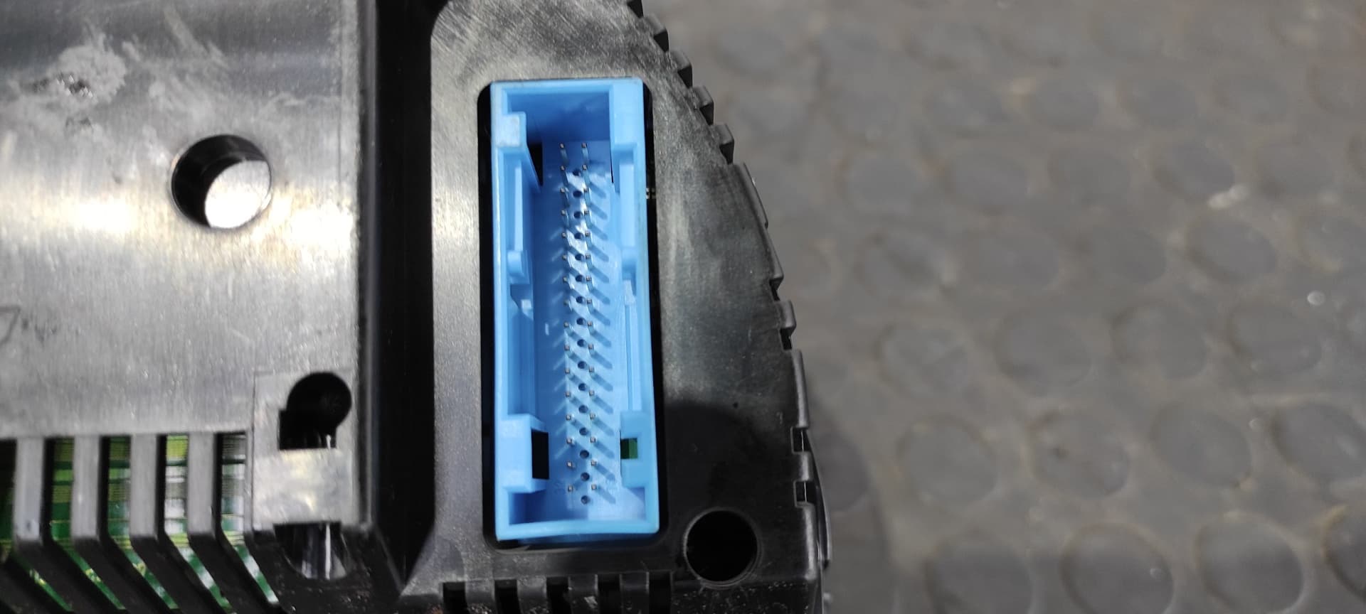 Recambio de CUADRO INSTRUMENTOS para AUDI A4 BERLINA (8E) ALT referencia OEM IAM 8E0920900F   - AZUL 4
